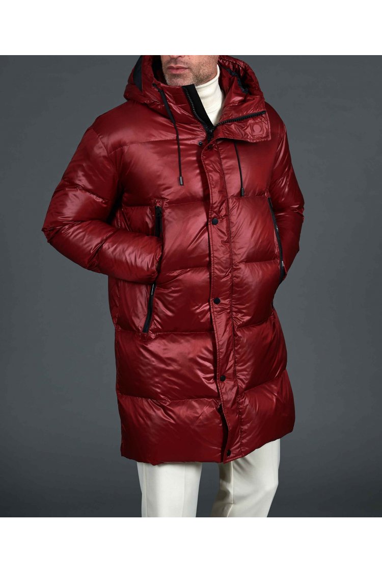 Veste longue en duvet véritable bordeaux pouvant être pliée en sac à dos 