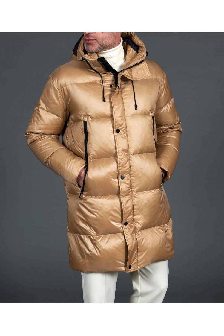 Veste longue en duvet véritable taupe pouvant être pliée en sac à dos 